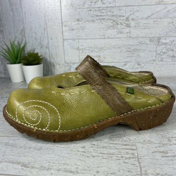 El Naturalista Yggdrasil Green Clogs 